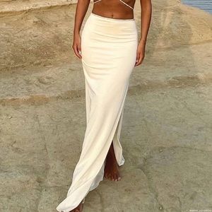 BRAND NEW meshki Sweeney skirt